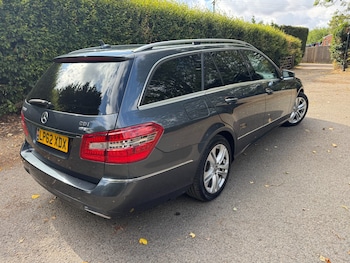 Used Mercedes-Benz E Class 2012 for sale - 79574918: Photo
