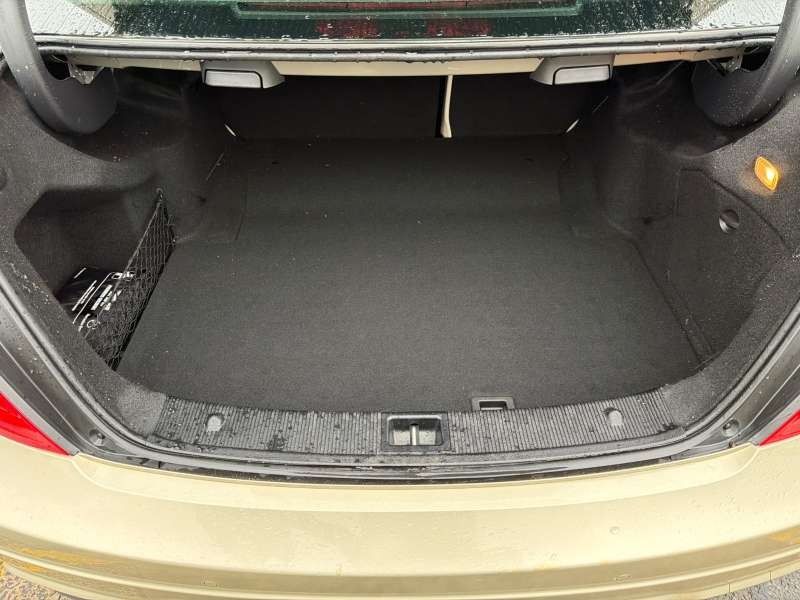 Used Mercedes-Benz C Class 2012 for sale - 77605286: Photo 25