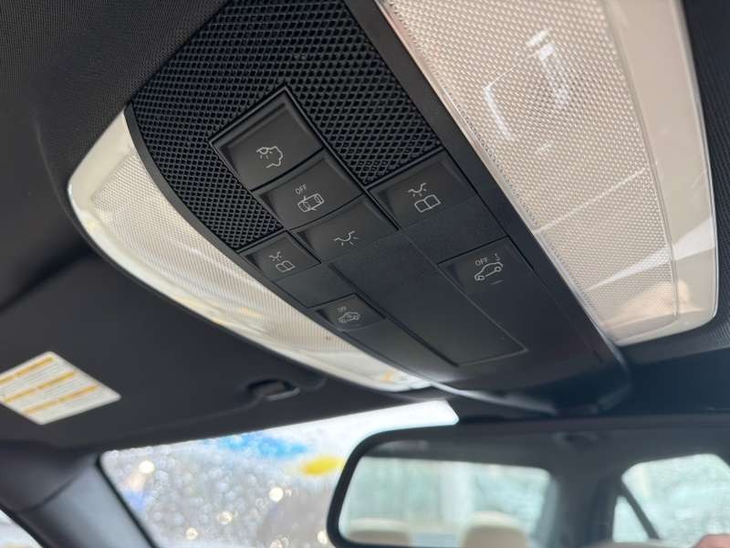 Used Mercedes-Benz C Class 2012 for sale - 77605286: Photo 51