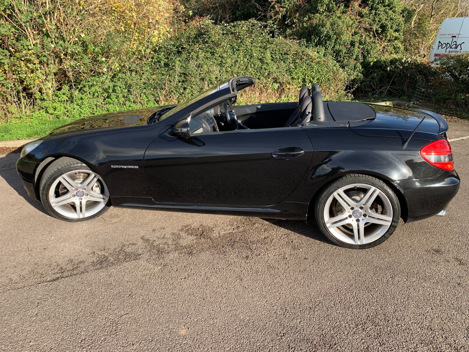 Used Mercedes-Benz SLK 2010 for sale - 76160956: Photo 19