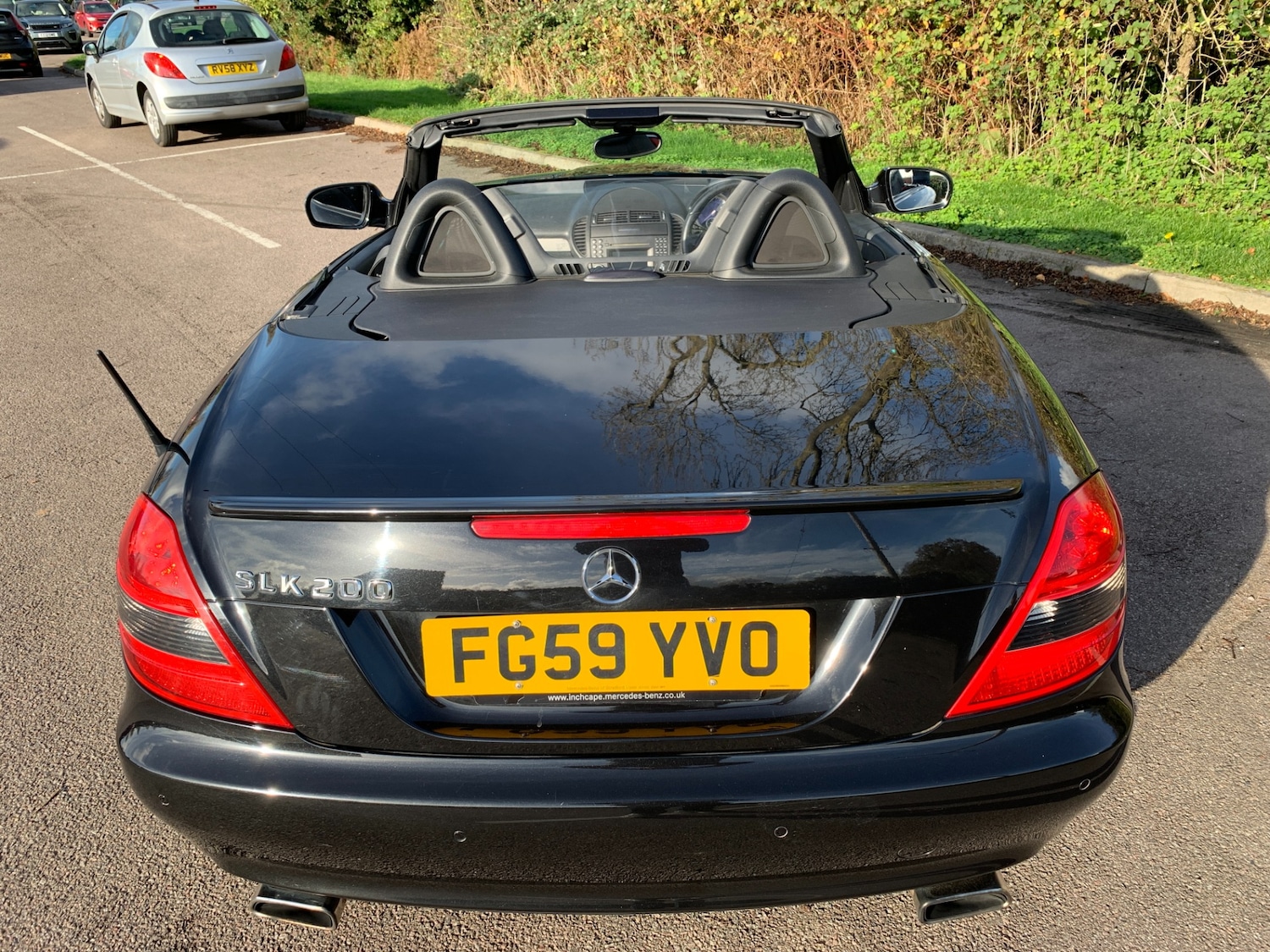 Used Mercedes-Benz SLK 2010 for sale - 76160956: Photo 5