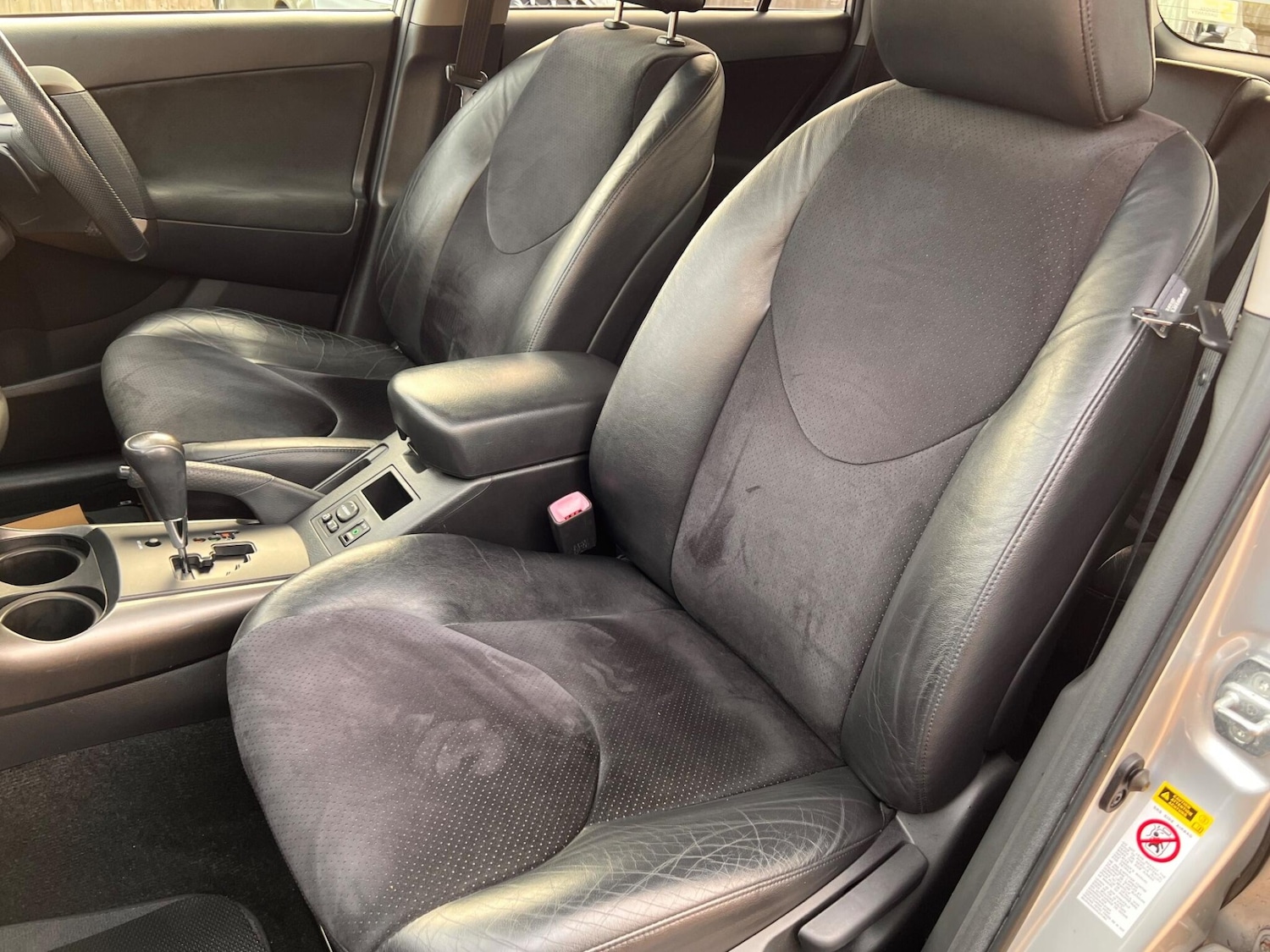 Used Toyota RAV4 2010 for sale - 76450406: Photo 14