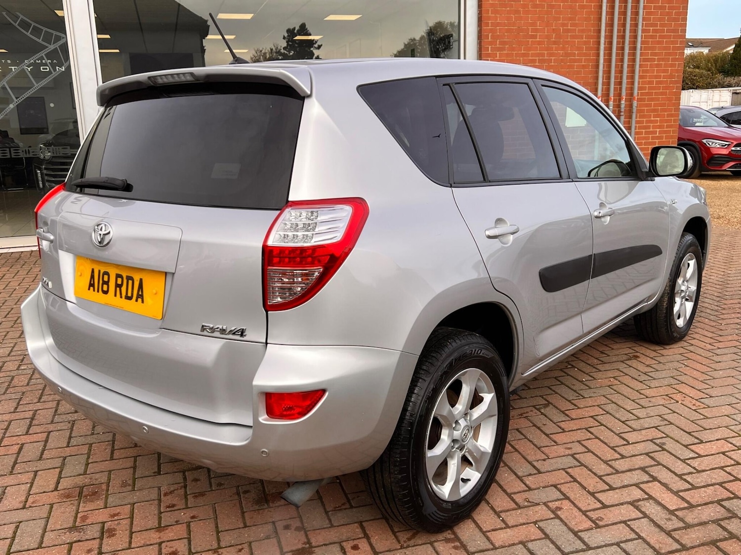 Used Toyota RAV4 2010 for sale - 76450406: Photo 6