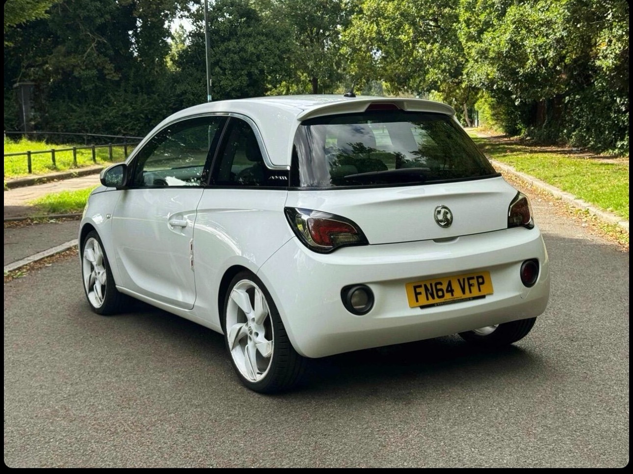 Used Vauxhall ADAM 2014 for sale - 77417659: Photo 3