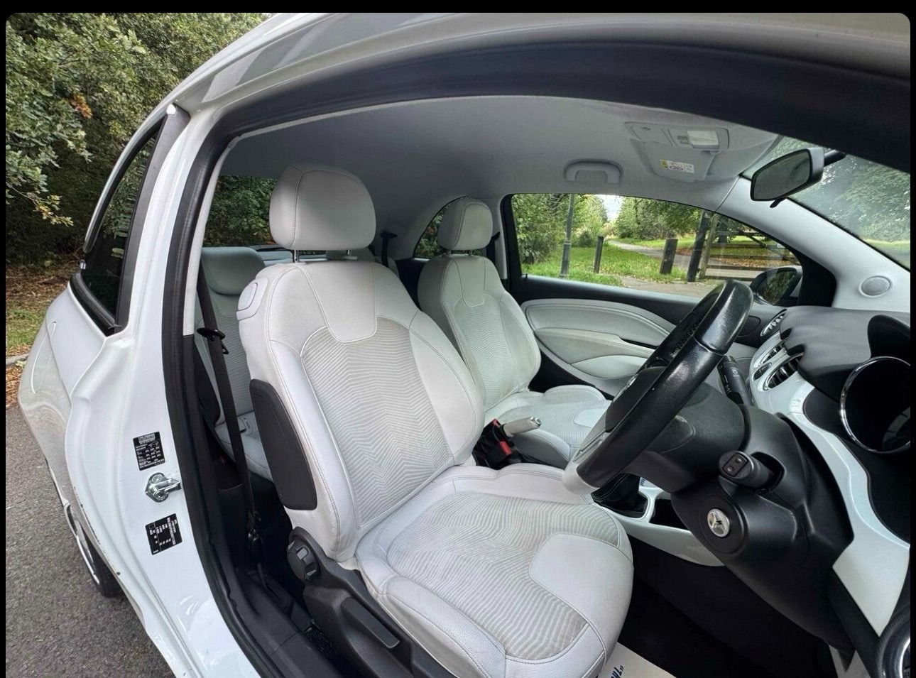 Used Vauxhall ADAM 2014 for sale - 77417659: Photo 5