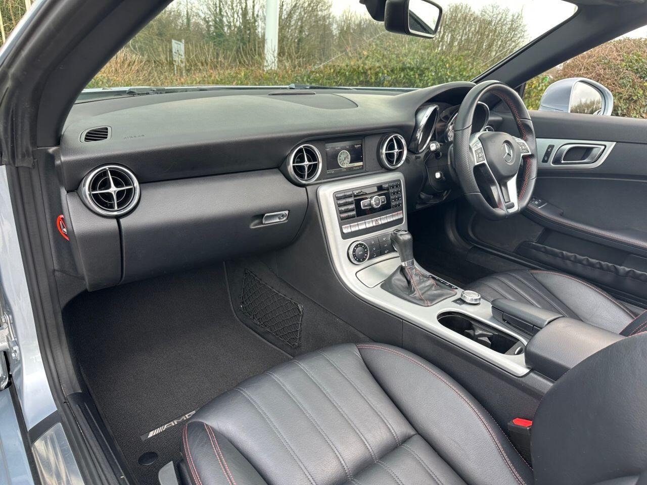 Used Mercedes-Benz SLK 2013 for sale - 77873630: Photo 32