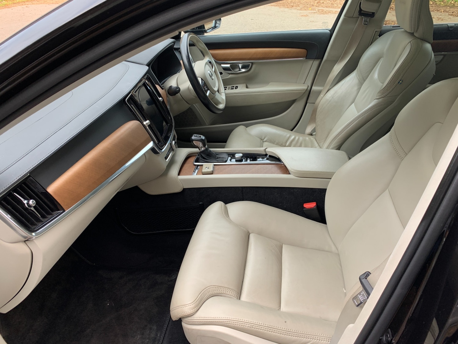 Used Volvo V90 2018 for sale - 76531073: Photo 16