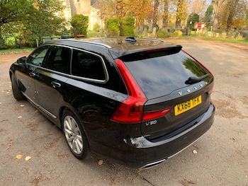 Used Volvo V90 2018 for sale - 76531073: Photo