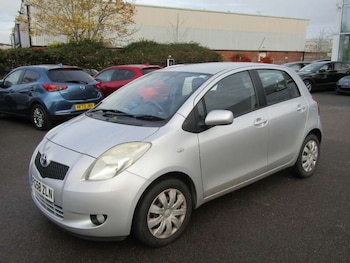 Used Toyota Yaris 2008 for sale - 76602768: Photo