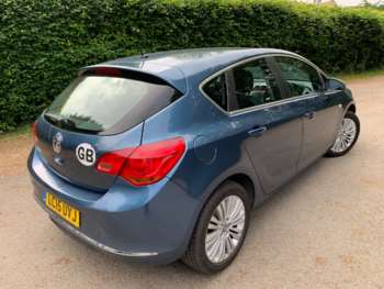 Used Vauxhall Astra 2015 for sale - 74937967: Photo