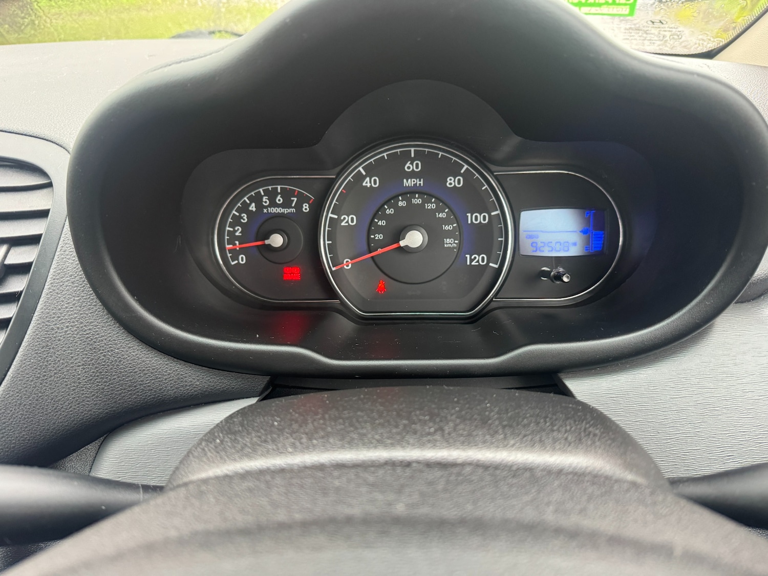 Used Hyundai i10 2012 for sale - 77531954: Photo 13