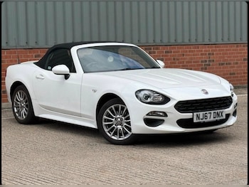 Used Fiat 124 Spider 2017 for sale - 78424243: Photo