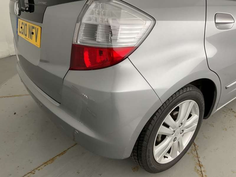 Used Honda Jazz 2010 for sale - 77460973: Photo 15