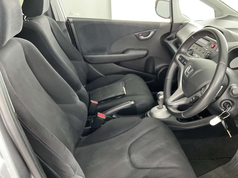 Used Honda Jazz 2010 for sale - 77460973: Photo 26