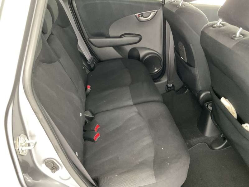 Used Honda Jazz 2010 for sale - 77460973: Photo 30