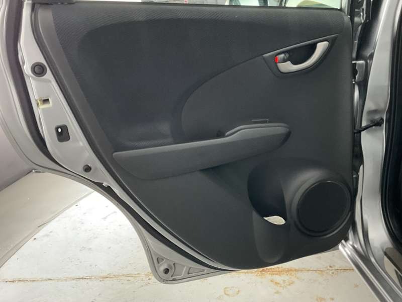 Used Honda Jazz 2010 for sale - 77460973: Photo 31