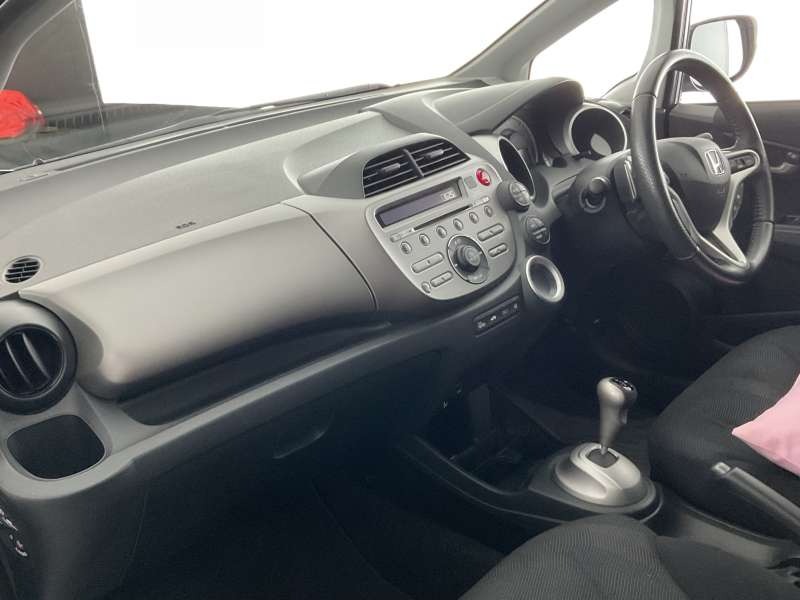 Used Honda Jazz 2010 for sale - 77460973: Photo 32