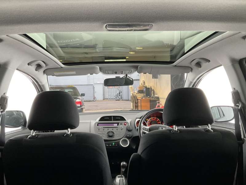 Used Honda Jazz 2010 for sale - 77460973: Photo 34