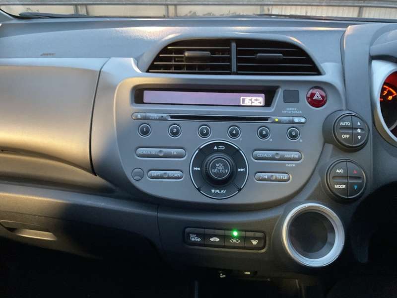 Used Honda Jazz 2010 for sale - 77460973: Photo 37