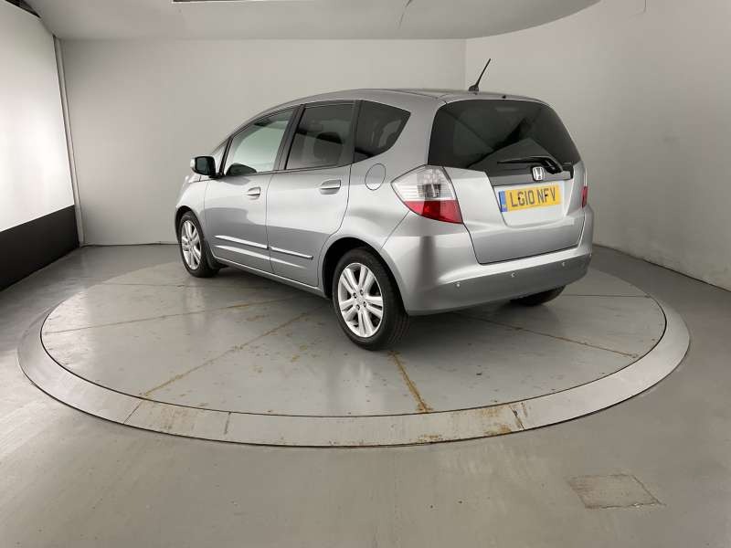 Used Honda Jazz 2010 for sale - 77460973: Photo 5