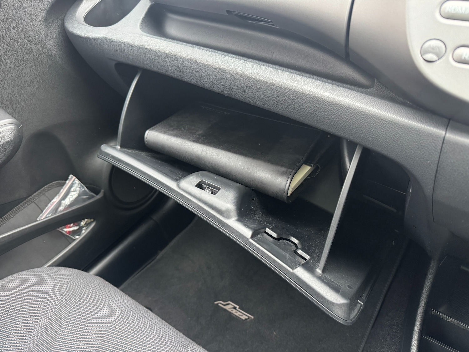 Used Honda Jazz 2010 for sale - 77460973: Photo 54