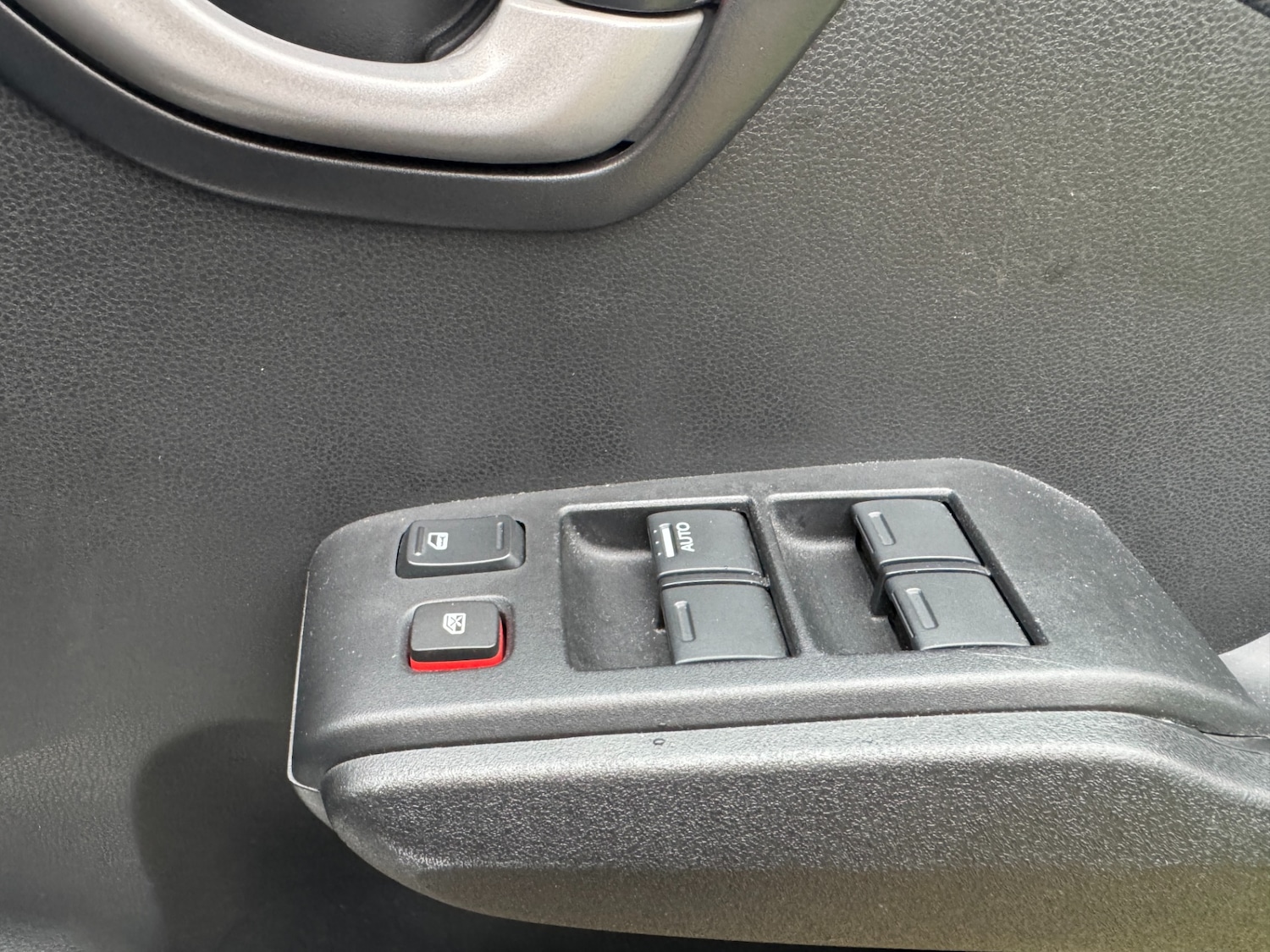 Used Honda Jazz 2010 for sale - 77460973: Photo 55