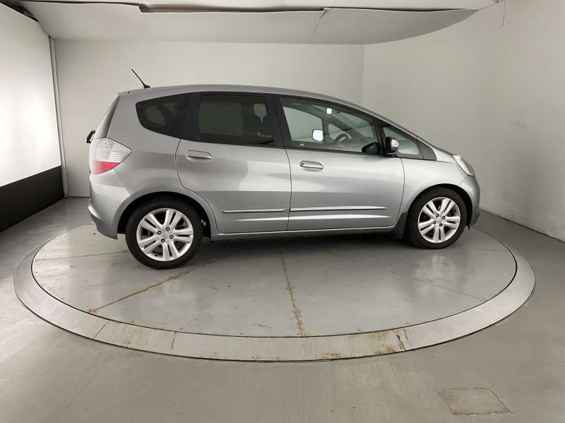 Used Honda Jazz 2010 for sale - 77460973: Photo 8