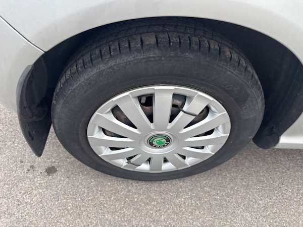 Used Skoda Fabia 2002 for sale - 76330061: Photo 22
