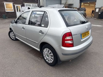 Used Skoda Fabia 2002 for sale - 76330061: Photo