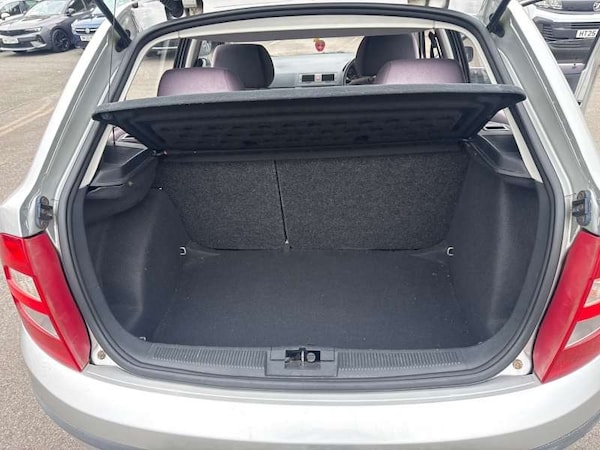 Used Skoda Fabia 2002 for sale - 76330061: Photo 9