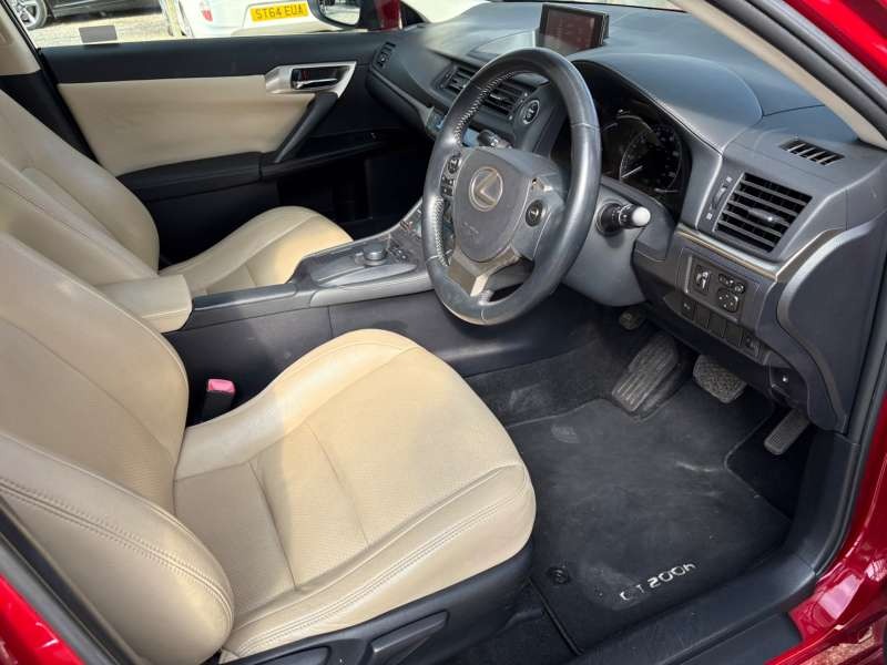 Used Lexus CT 2014 for sale - 76076770: Photo 16