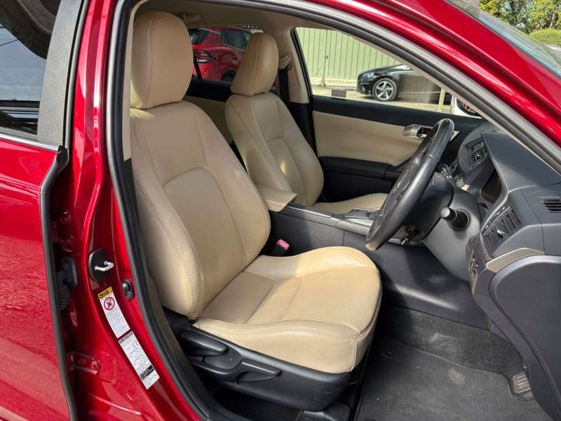 Used Lexus CT 2014 for sale - 76076770: Photo 17