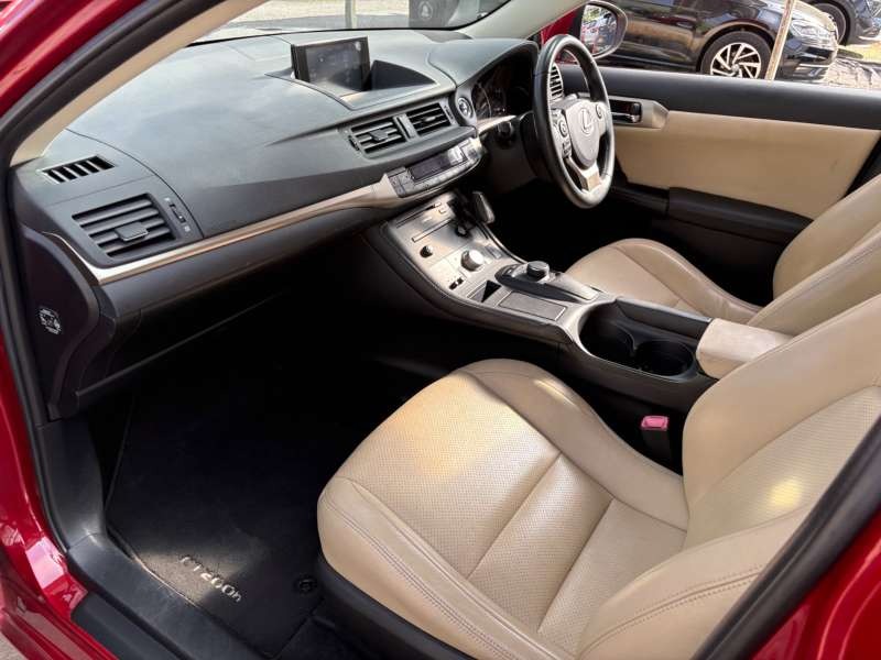 Used Lexus CT 2014 for sale - 76076770: Photo 18