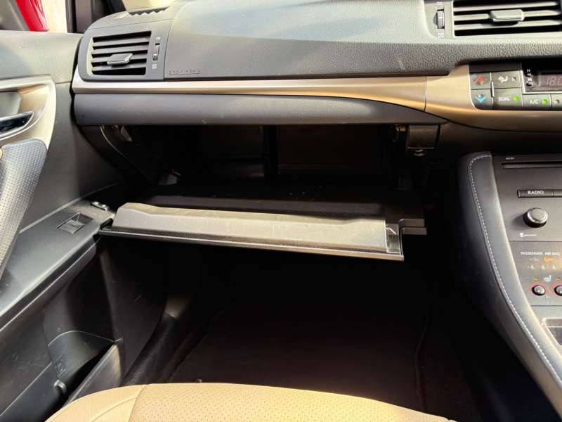 Used Lexus CT 2014 for sale - 76076770: Photo 25