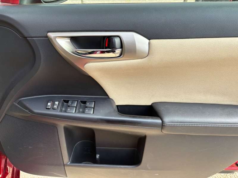 Used Lexus CT 2014 for sale - 76076770: Photo 32