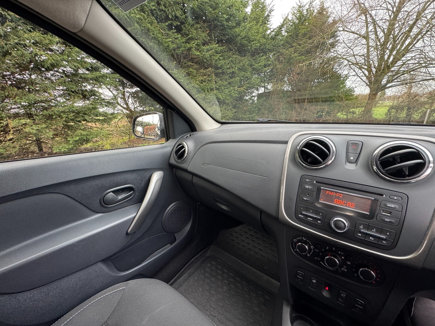 Used Dacia Sandero 2017 for sale - 77207977: Photo 14