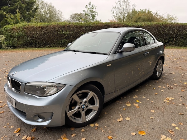 Used BMW 1 Series 2011 for sale - 76194684: Photo 2
