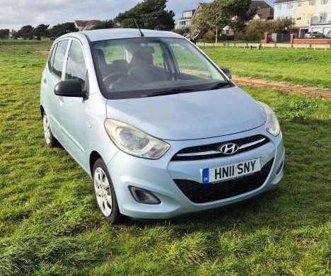 Used Hyundai i10 2011 for sale - 76479520: Photo 1