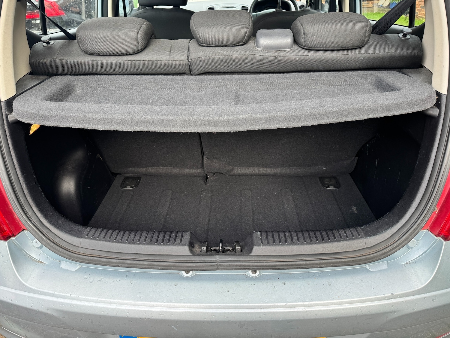 Used Hyundai i10 2011 for sale - 76479520: Photo 13