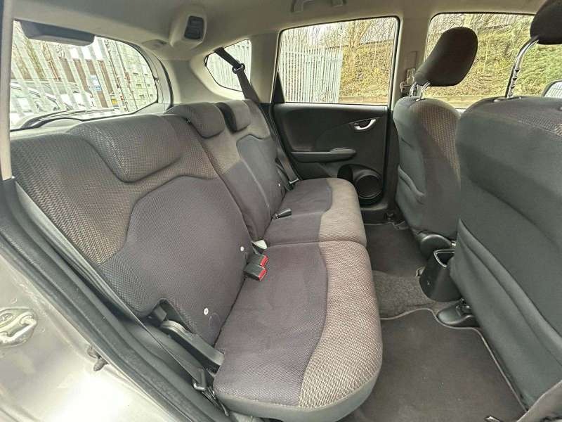 Used Honda Jazz 2011 for sale - 77220931: Photo 20