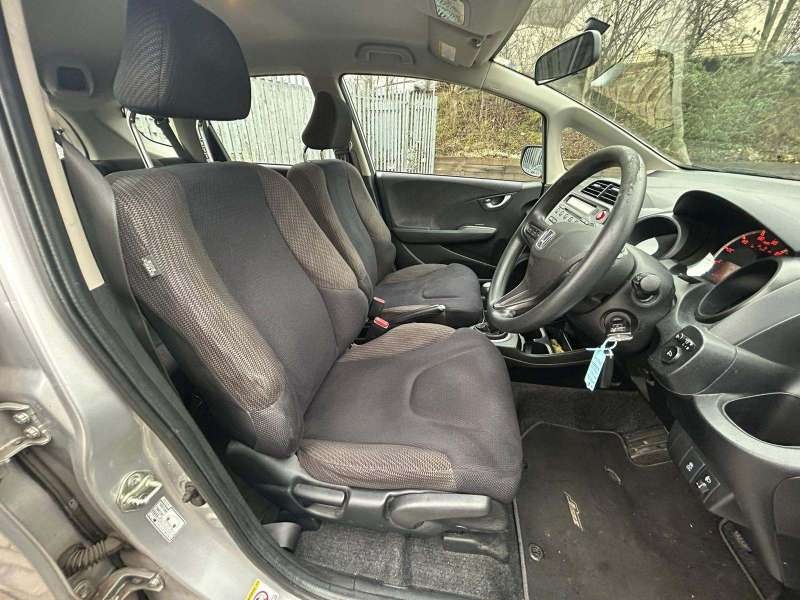 Used Honda Jazz 2011 for sale - 77220931: Photo 21