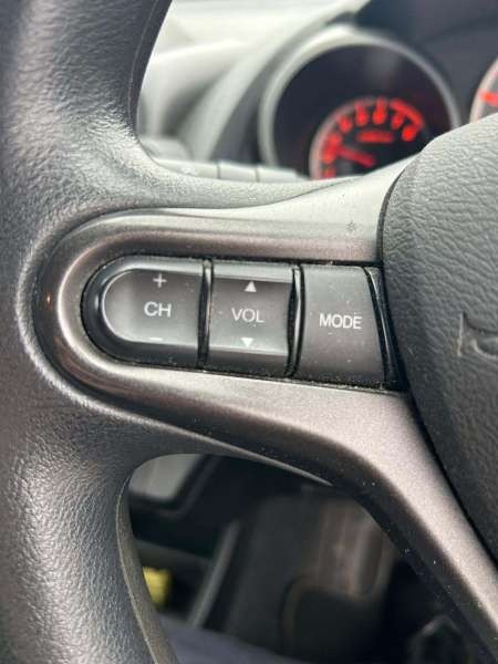 Used Honda Jazz 2011 for sale - 77220931: Photo 24