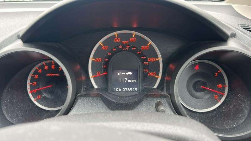 Used Honda Jazz 2011 for sale - 77220931: Photo 31