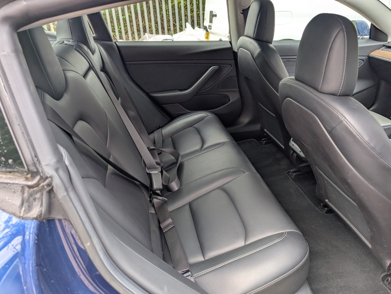 Used Tesla Model 3 2019 for sale - 76346139: Photo 18