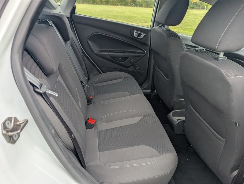 Used Ford Fiesta 2012 for sale - 76093098: Photo 13