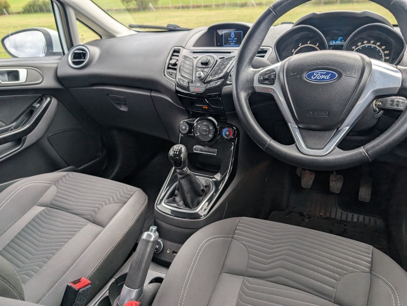 Used Ford Fiesta 2012 for sale - 76093098: Photo 14