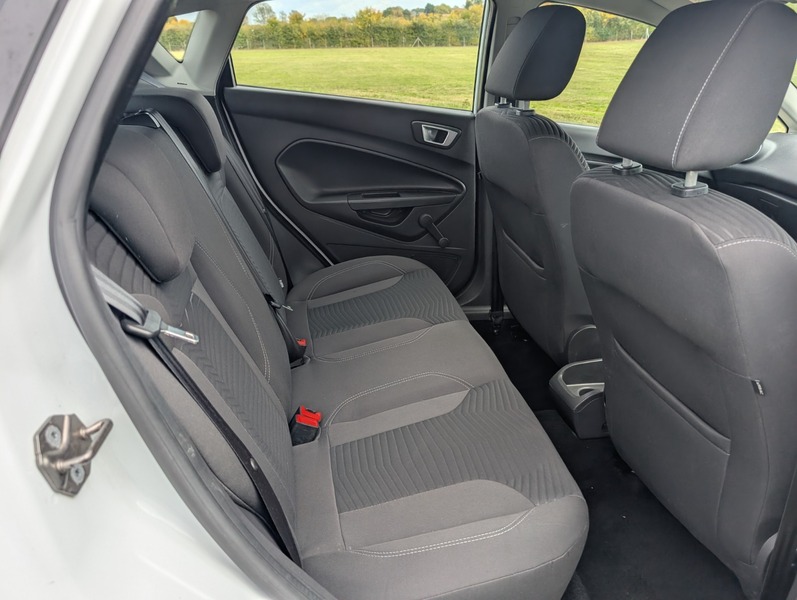 Used Ford Fiesta 2012 for sale - 76093098: Photo 15
