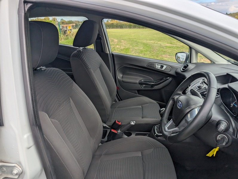 Used Ford Fiesta 2012 for sale - 76093098: Photo 8