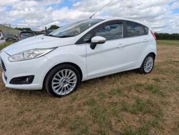 2013 - 1.0 EcoBoost Titanium 5dr