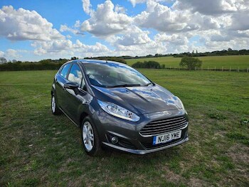 Used Ford Fiesta 2016 for sale - 75911876: Photo